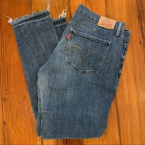 Levi’s 524 Skinny Jeans
